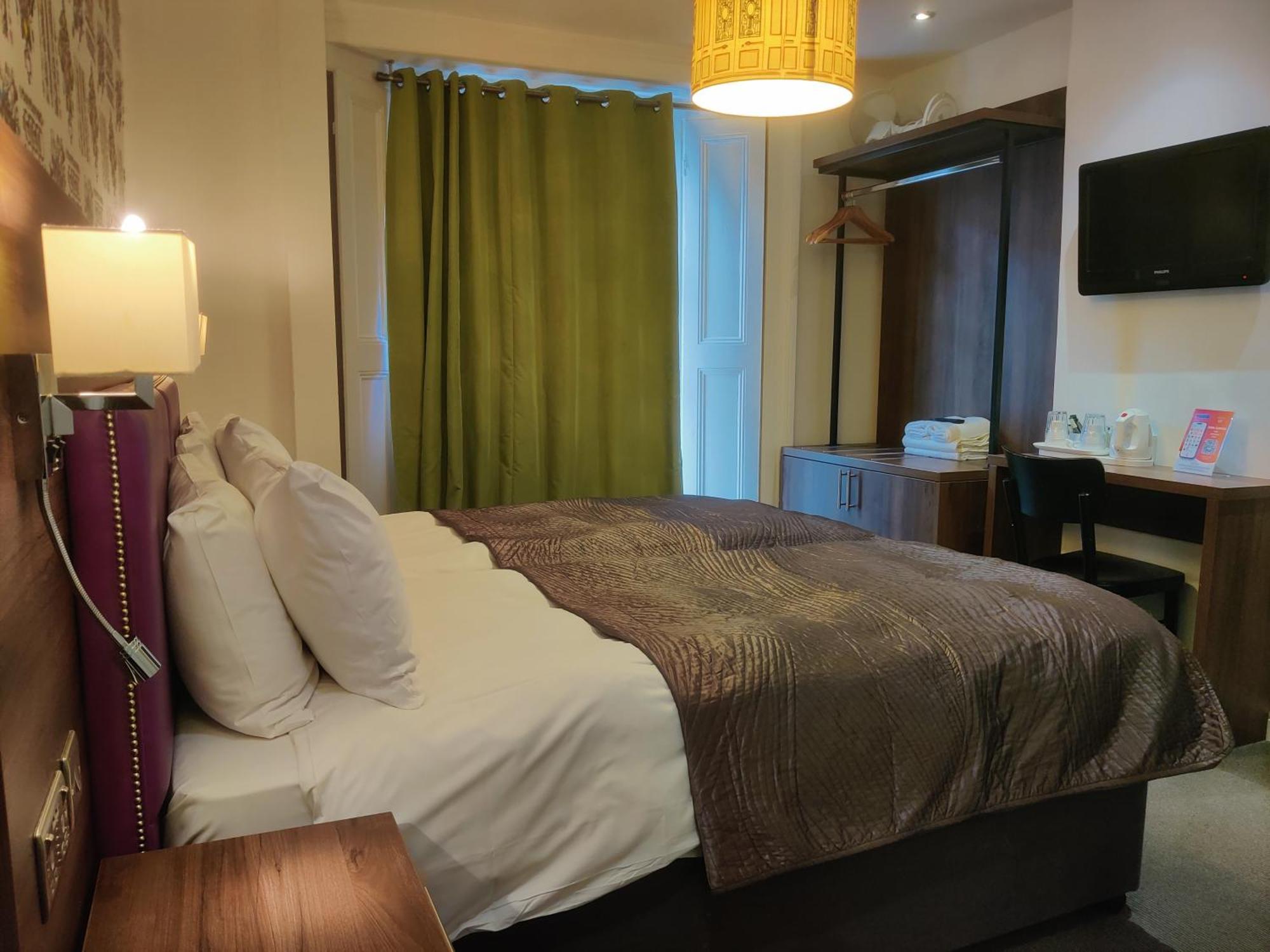 Chelsea House Hotel - B&B London Exterior photo